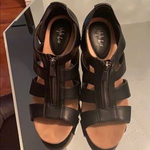 Style &company strap wedge sandals, black size 8
